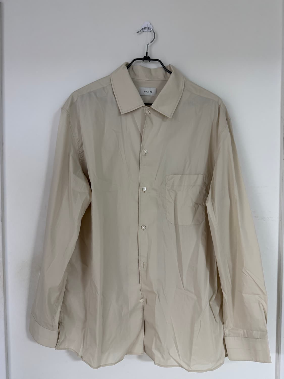 (새상품) 르메르 오프화이트 포켓 셔츠 XL 팝니다 (정가 75만) 상품이미지1