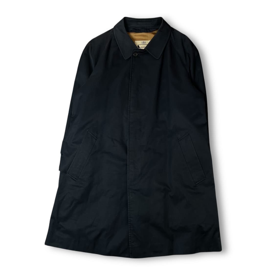 아쿠아스큐덤 네이비 래글런 코트 상품이미지1