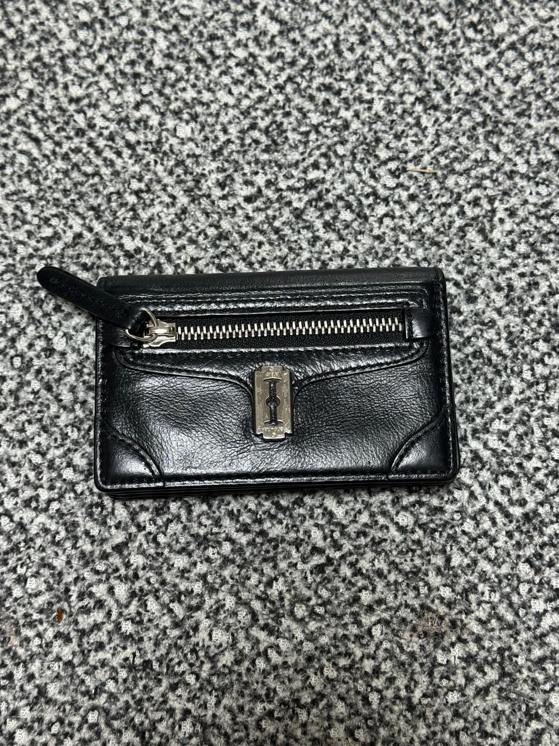 분크 토크 캐빈 크루 카드지갑 블랙 상품이미지2