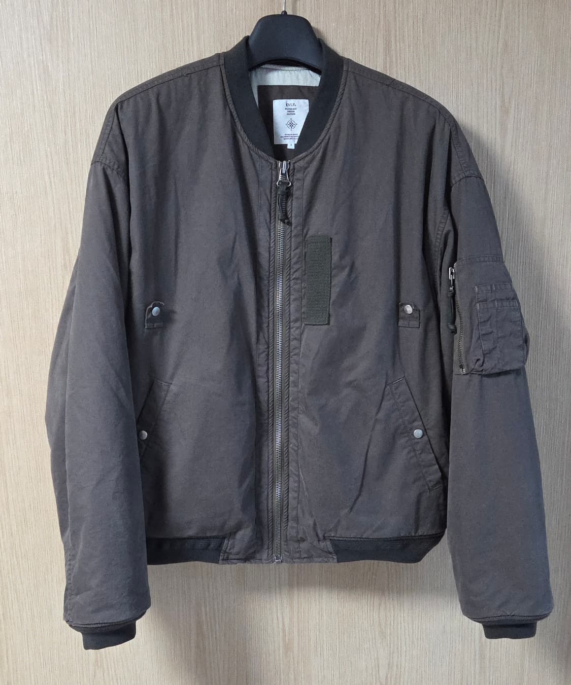 25fw 엔벨로프 노캐스터 ma-1 머드 올리브 상품이미지2