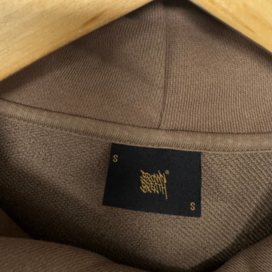 브라운브레스 로고 후드티 상품이미지4