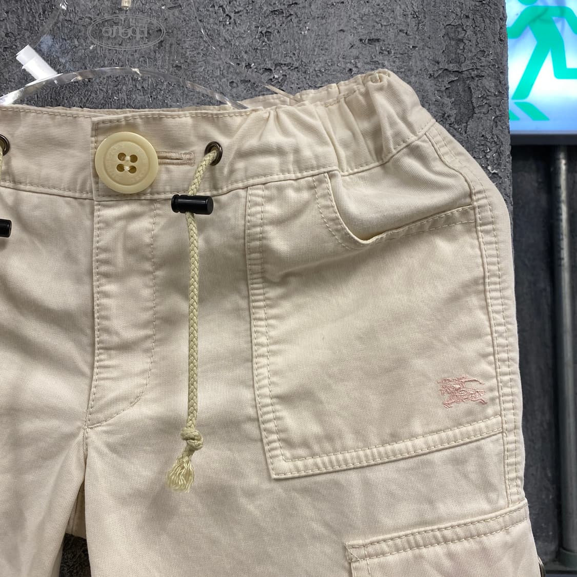 Burberry 카프리팬츠 상품이미지2