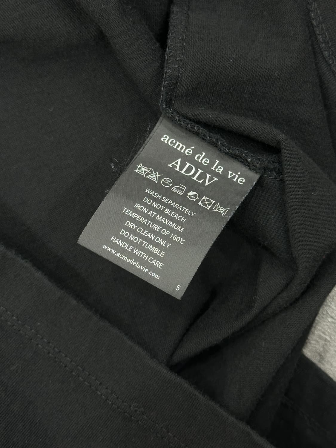 아크메드라비 반팔 티셔츠 공주 상품이미지4