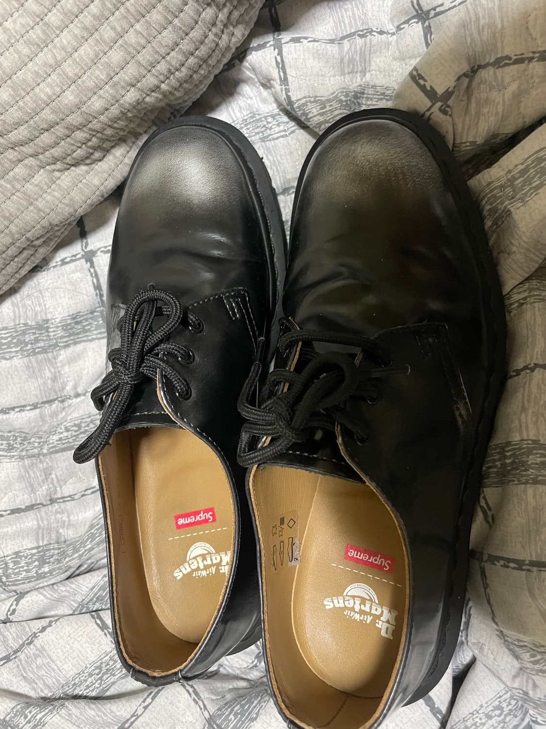 닥터마틴x슈프림1461그레이실버 250(uk6)판매합니다! 상품이미지2