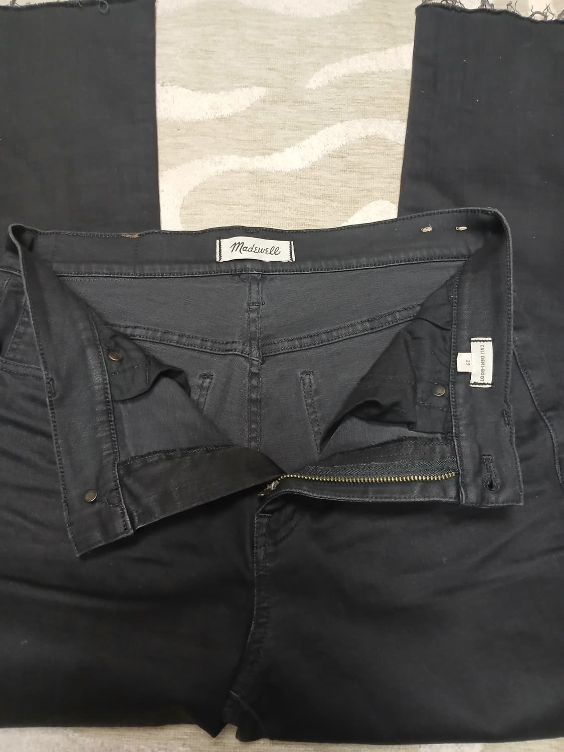 Madewell 블랙 컷팅 데님 팬츠  상품이미지4