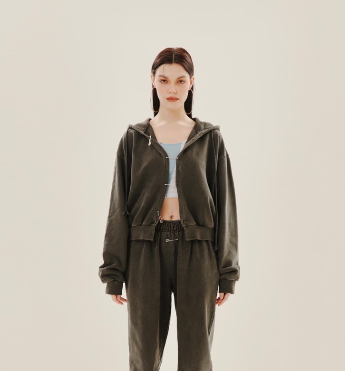 게이트리스 후드집업 상품이미지2