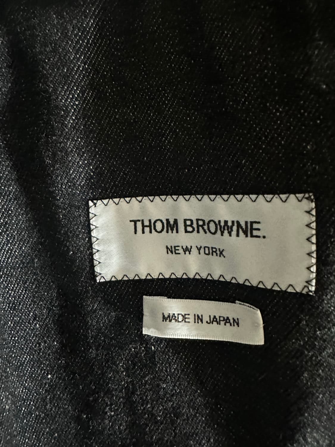 톰브라운 데님셋트 판매합니다.  상품이미지3