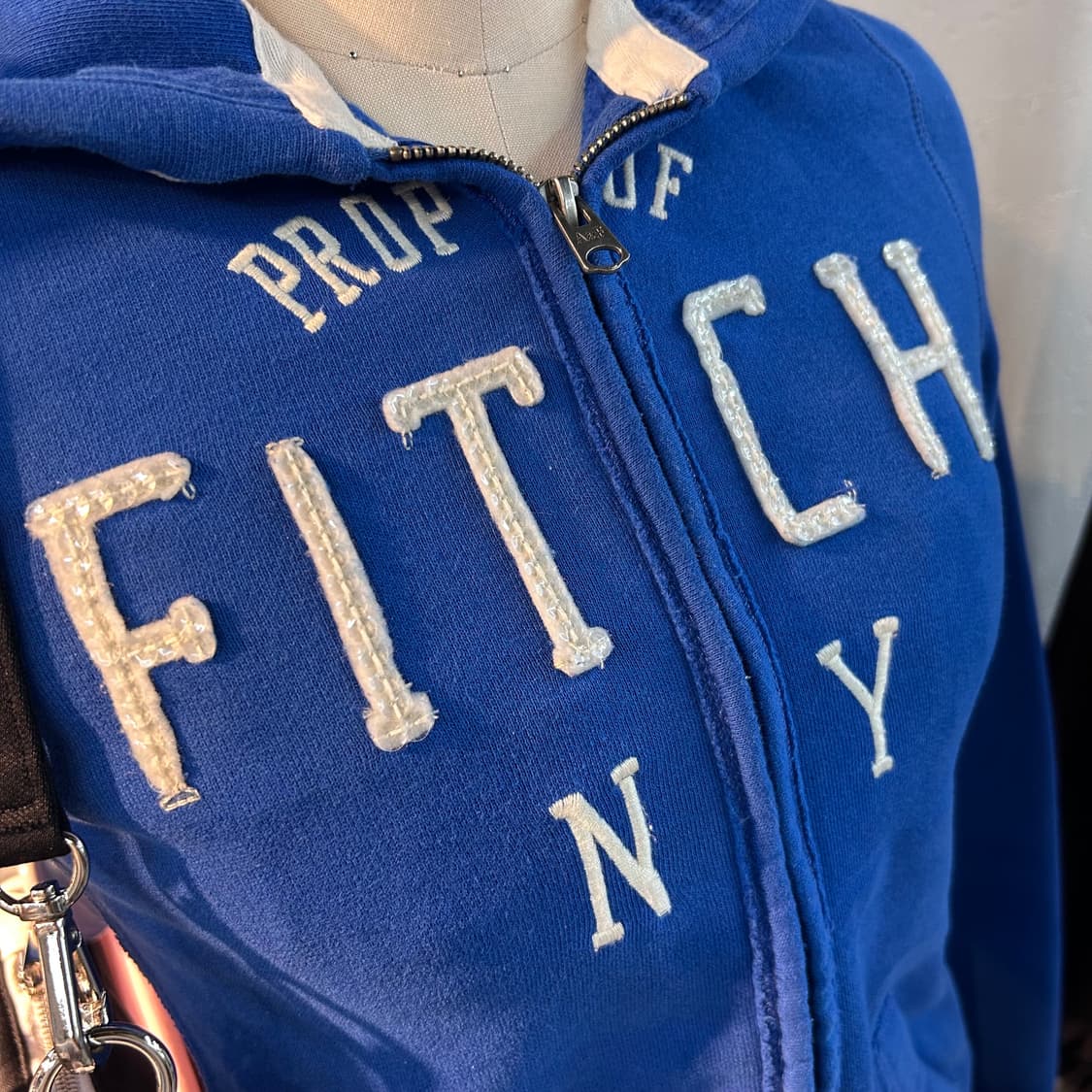 Abecrombie Blue Zip-Up Hoodie 상품이미지3