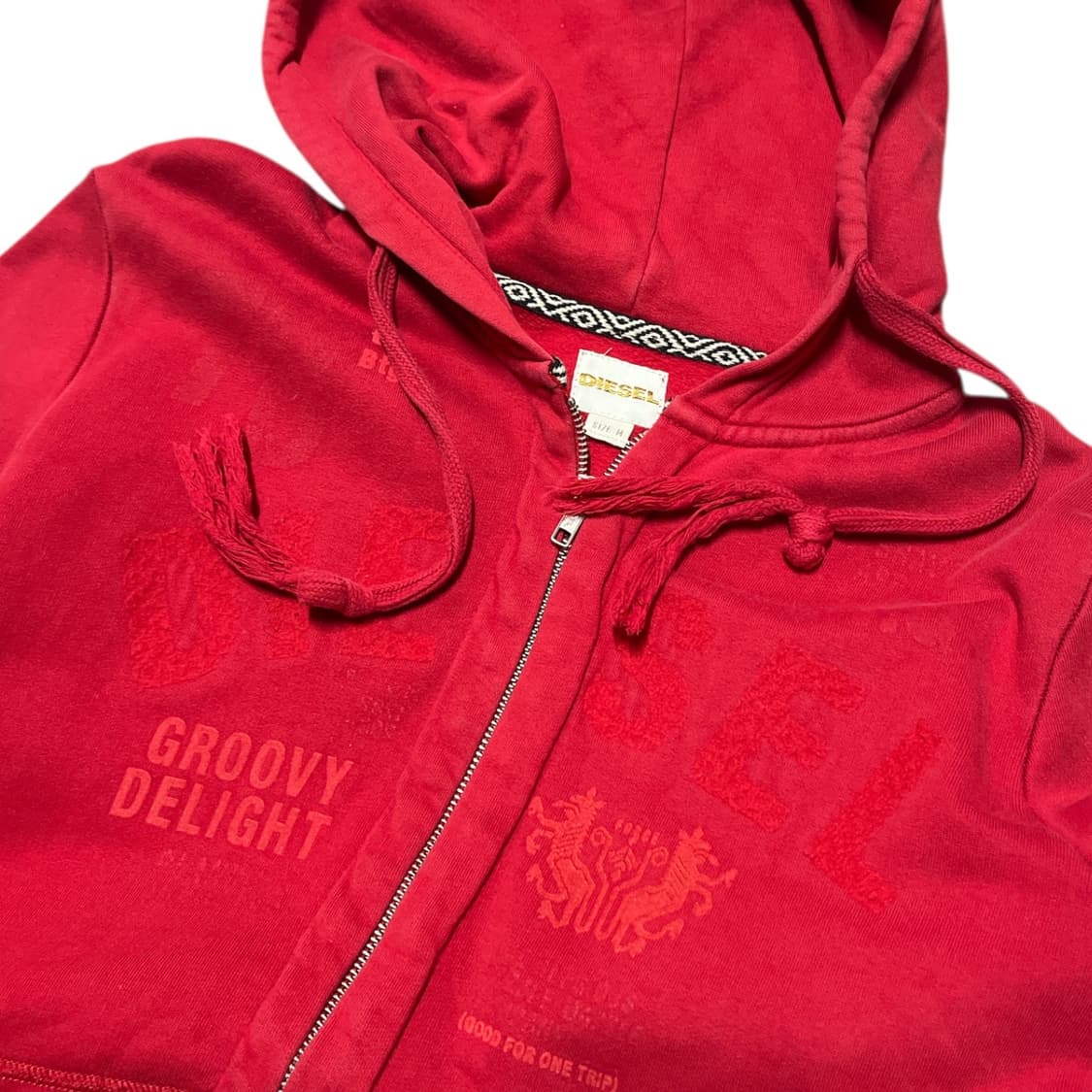 디젤 빈티지 레터링 레드 후드 집업 상품이미지3