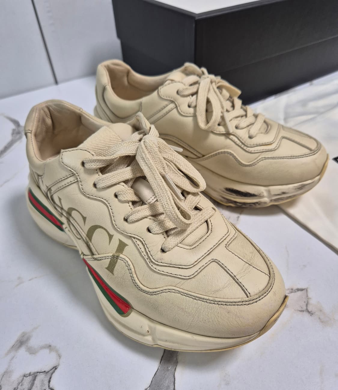 (정품) 구찌 라이톤 스니커즈 35.5 상품이미지8