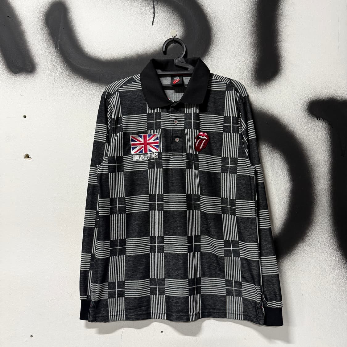 롤링스톤즈 락 펑크 자수 패치 체크 롱슬리브 피케 티셔츠 상품이미지1