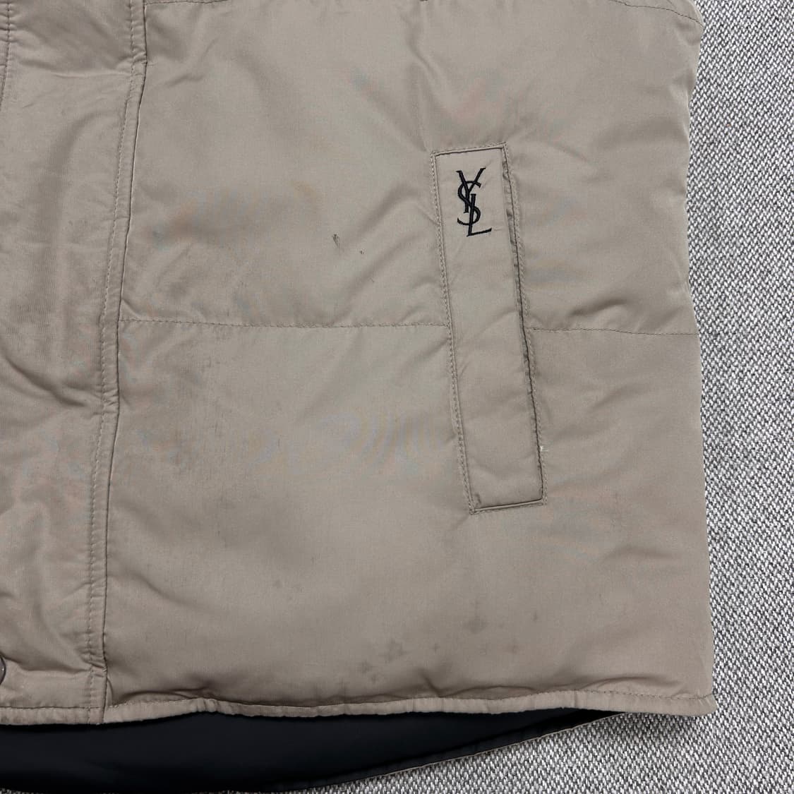 입생로랑 리버시블 구스다운 패딩조끼(100) 상품이미지4