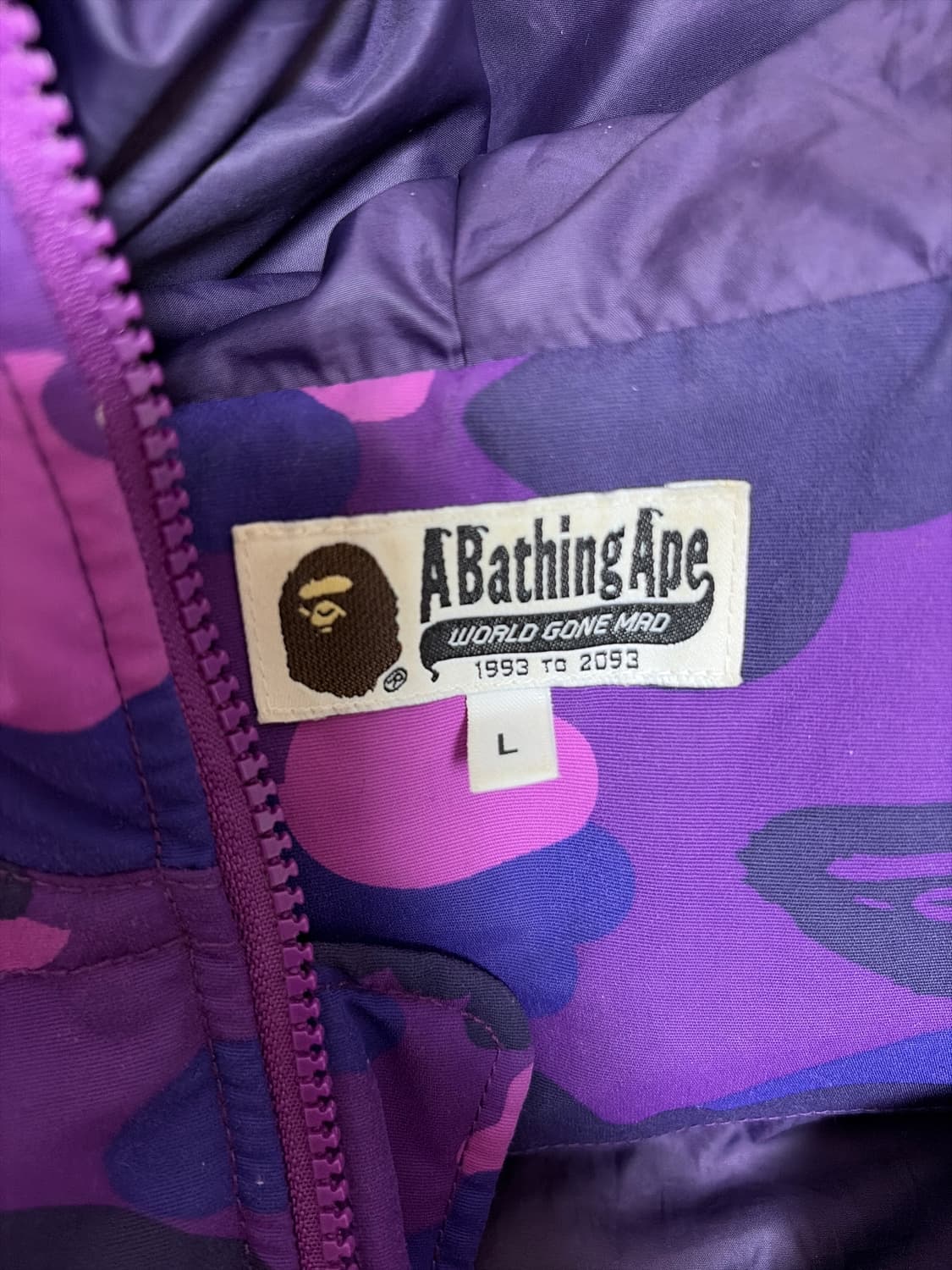 급처]베이프 퍼플카모 샤크 패딩 교신O 상품이미지6