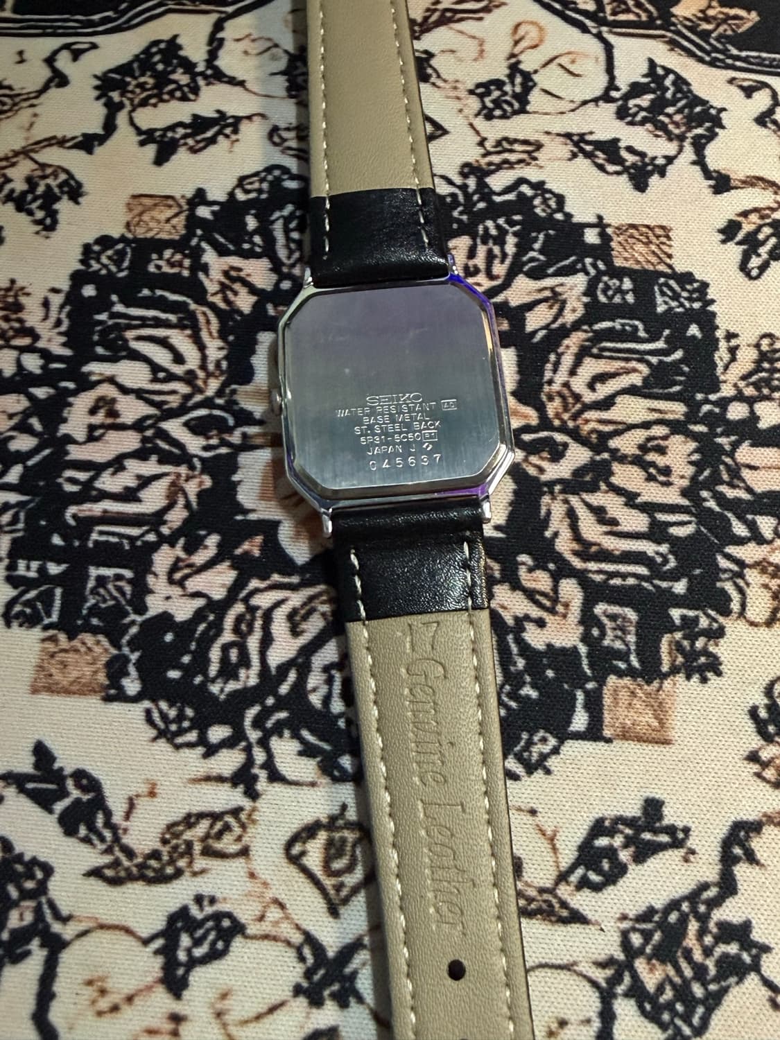 SEIKO 빈티지 쿼츠 시계 상품이미지3