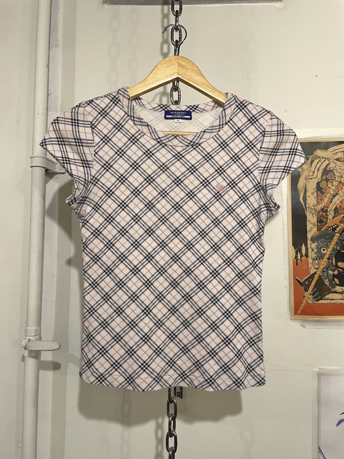 burberry 버버리 블루라벨 체크 패턴 딸기 핑크 딱붙 티셔츠 상품이미지2