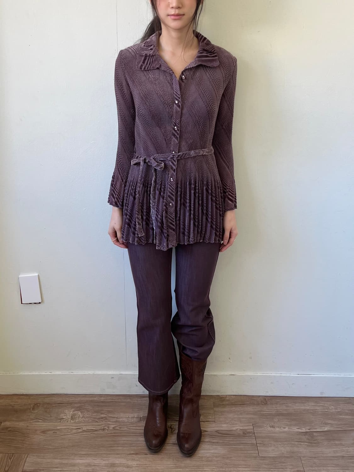 EARTHY MODE 로즈 벨벳 믹스 블라우스 상품이미지8