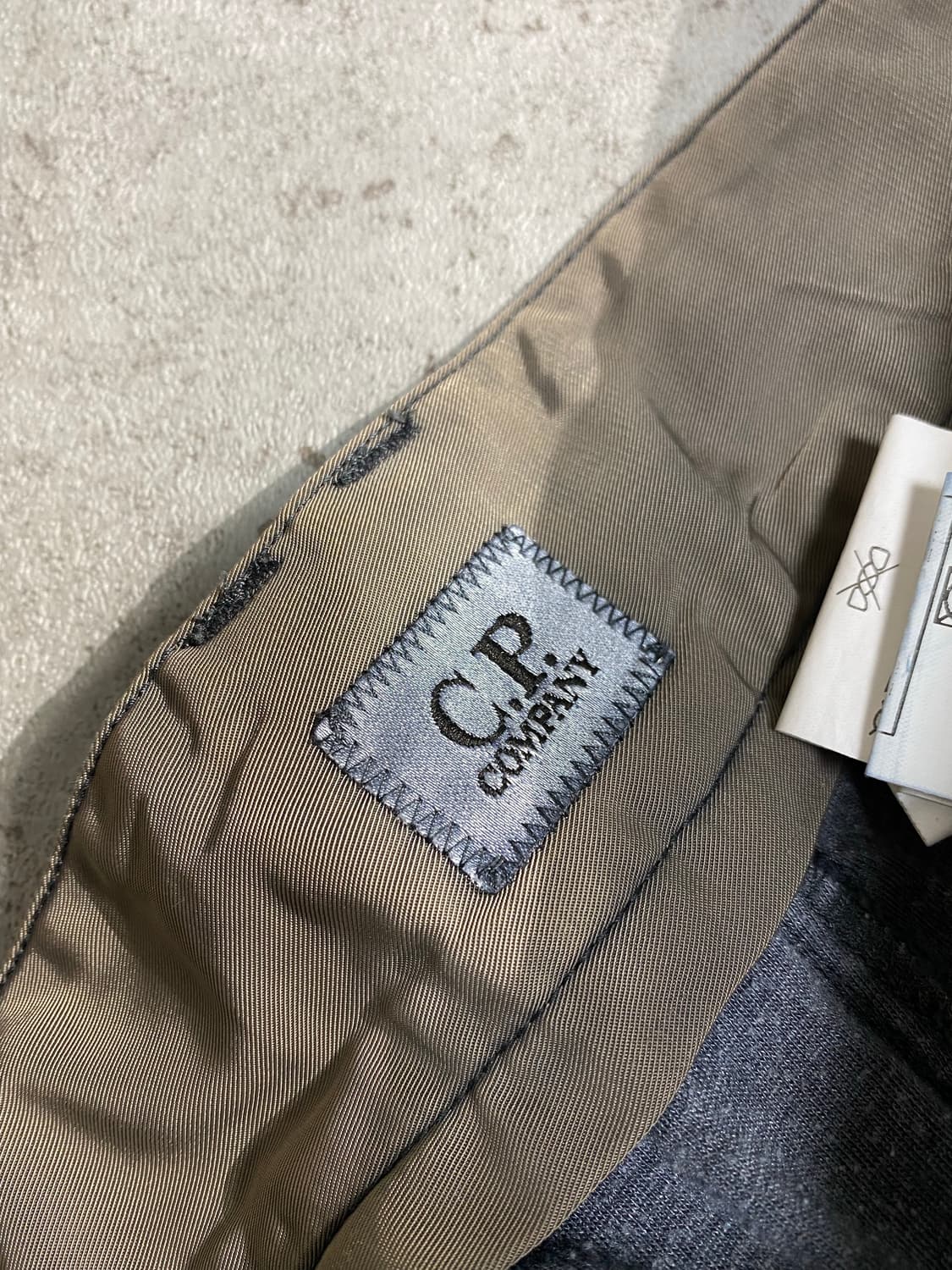 [36] C.P COMPANY 씨피컴퍼니 유틸리티 렌즈와펜 팬츠 상품이미지9