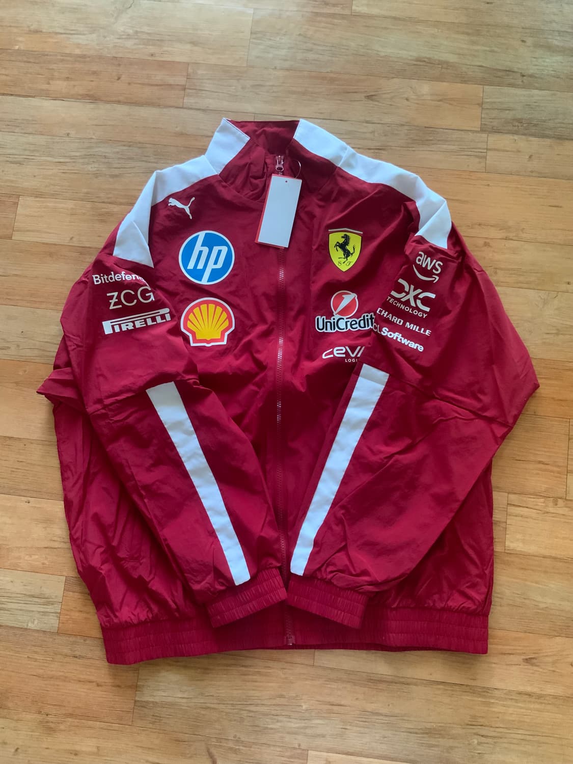 F1 페라리 2025 오버사이즈 자켓 m 사이즈 상품이미지1