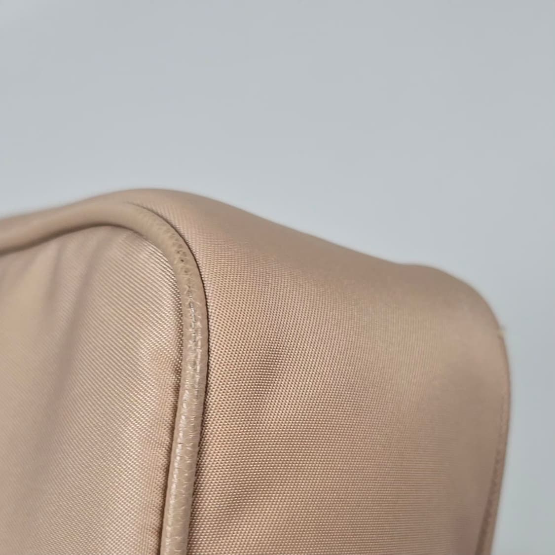 프라다 테수토 리에디션 체인 크로스백 호보백 숄더백 상품이미지10