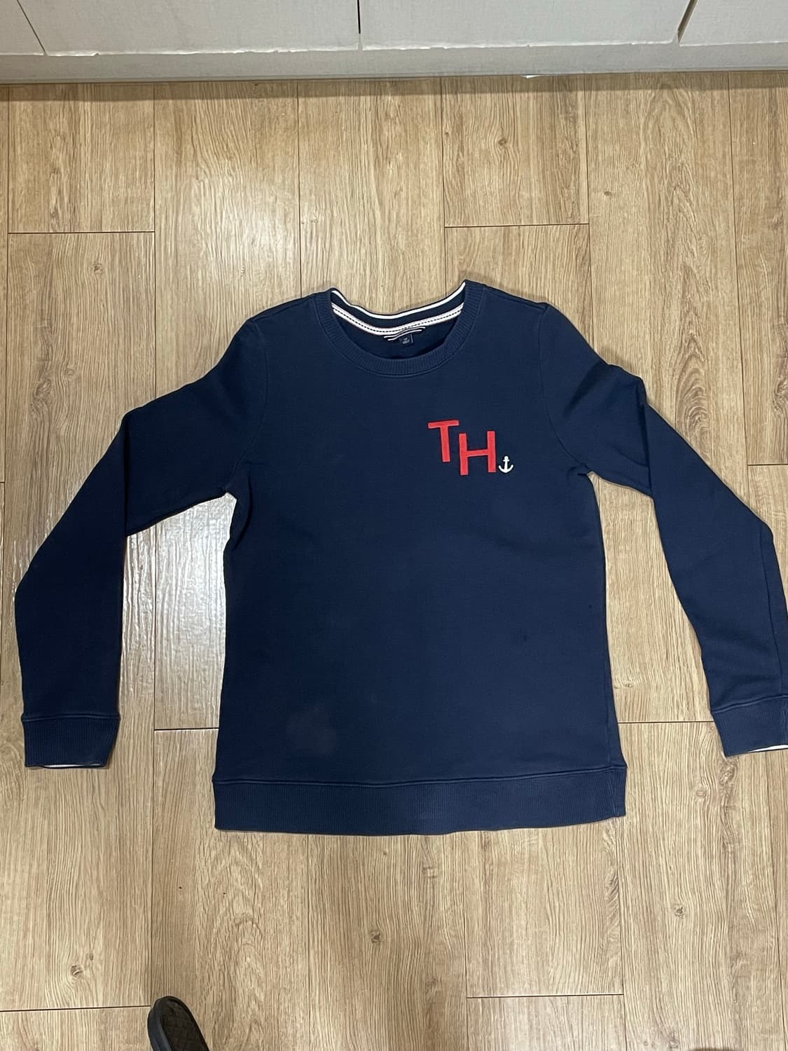 초등학생용 토미힐피거 맨투맨 s사이즈 판매 급처 상품이미지1