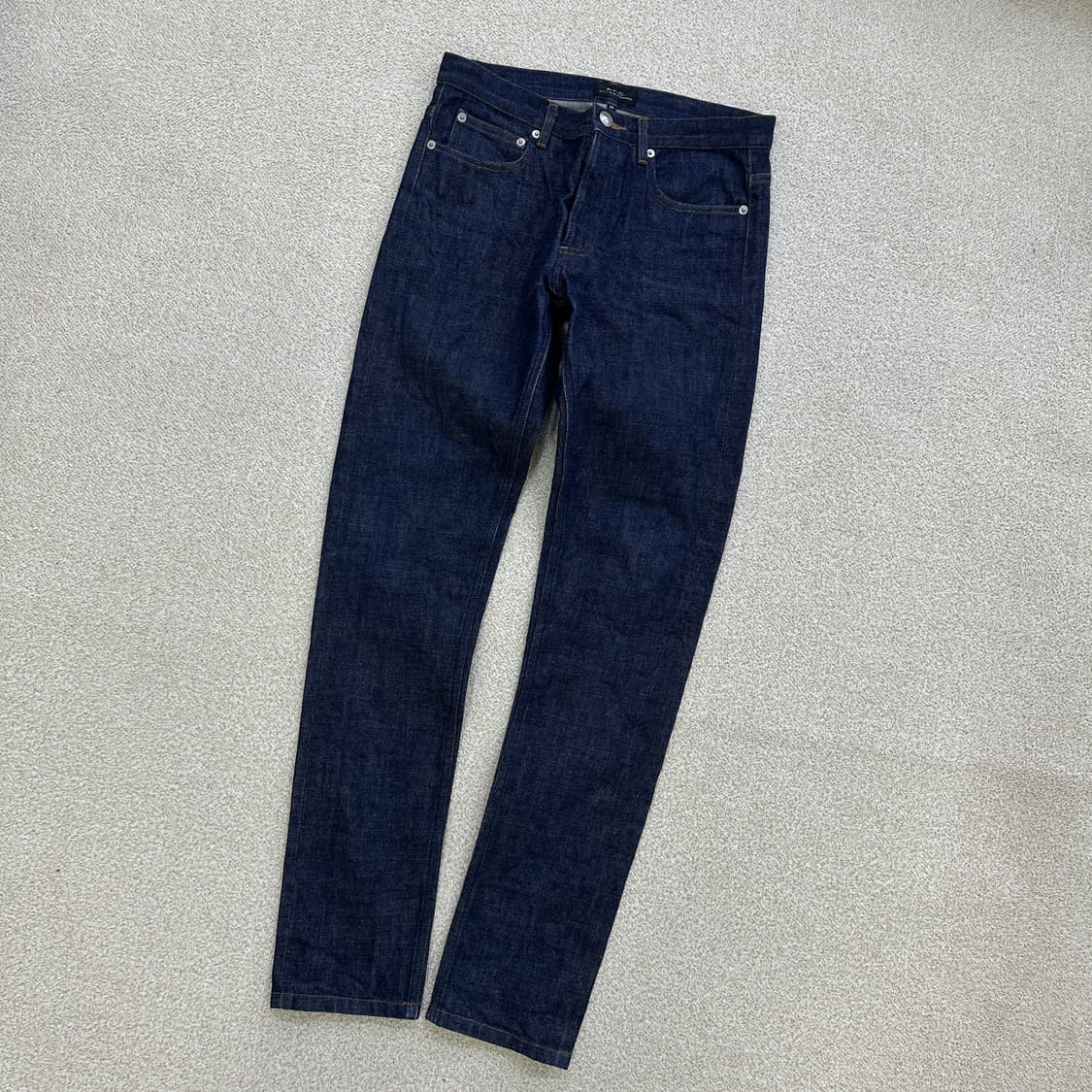 28 A.P.C 쁘띠 스탠다드핏 데님 0324D 상품이미지1