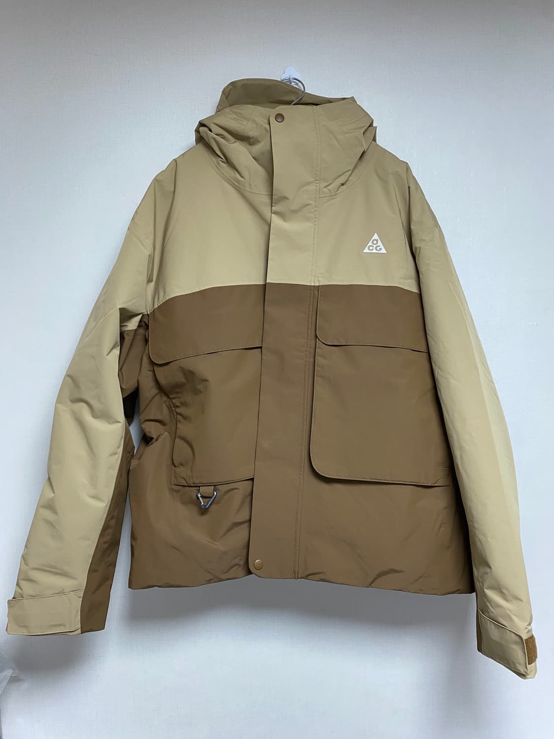 새상품)나이키 ACG 프리마로프트 스컬 피크 스톰핏 자켓 카키 베이지 M 상품이미지2