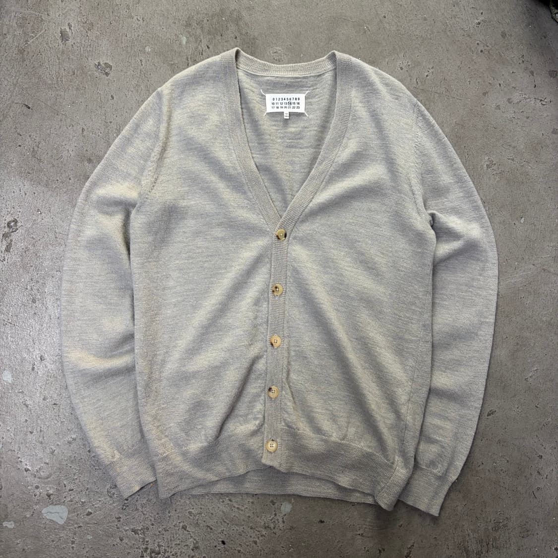 마르지엘라 엘보패치 가디건[2265] 상품이미지1