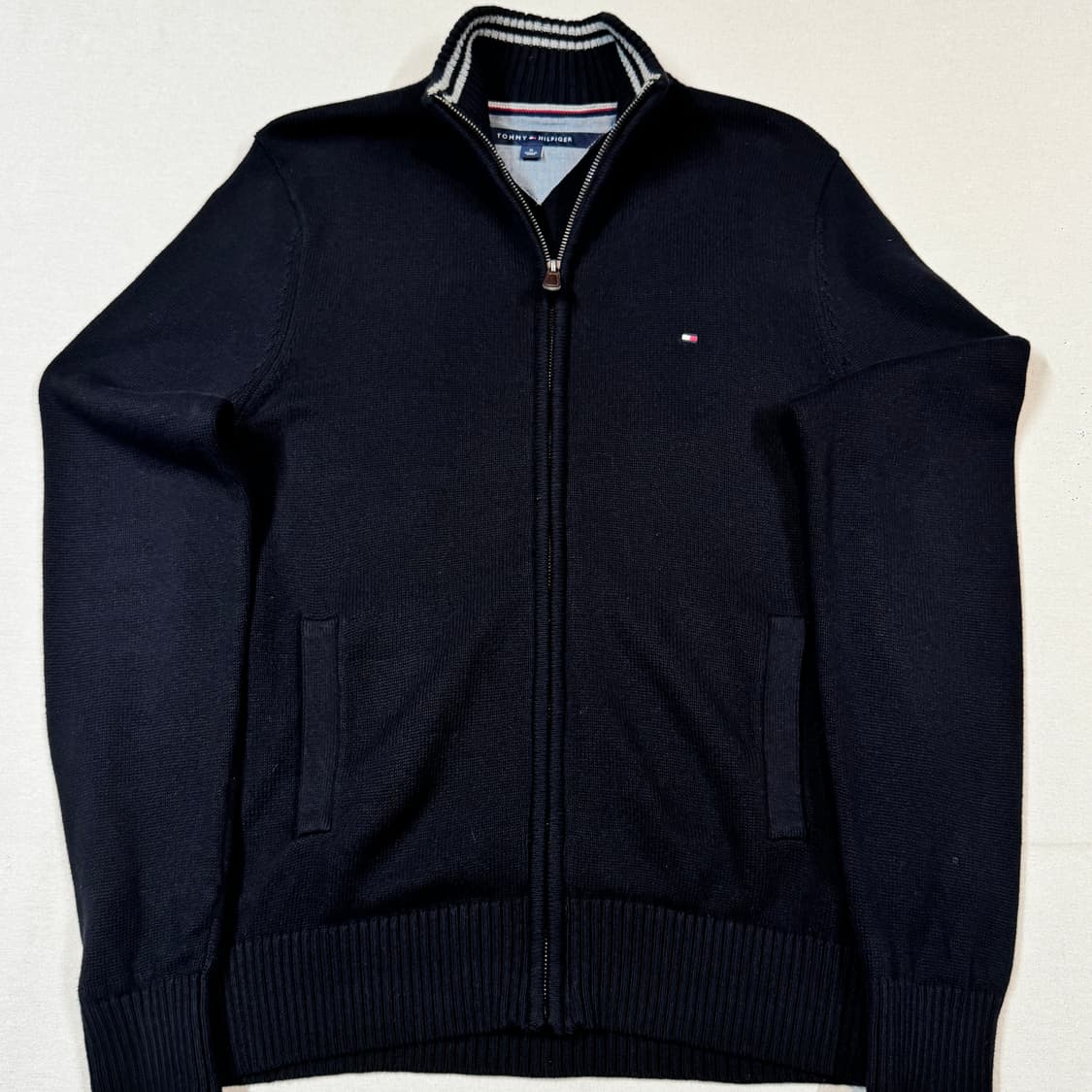 M) 타미힐피거 프리미엄코튼 니트 집업 블랙 상품이미지2