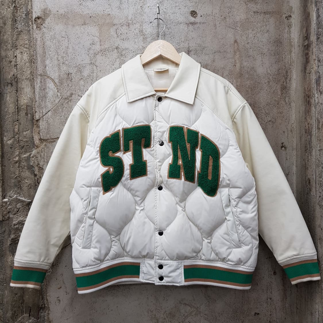 스탠다드 누빔 야구점퍼 S사이즈  상품이미지1