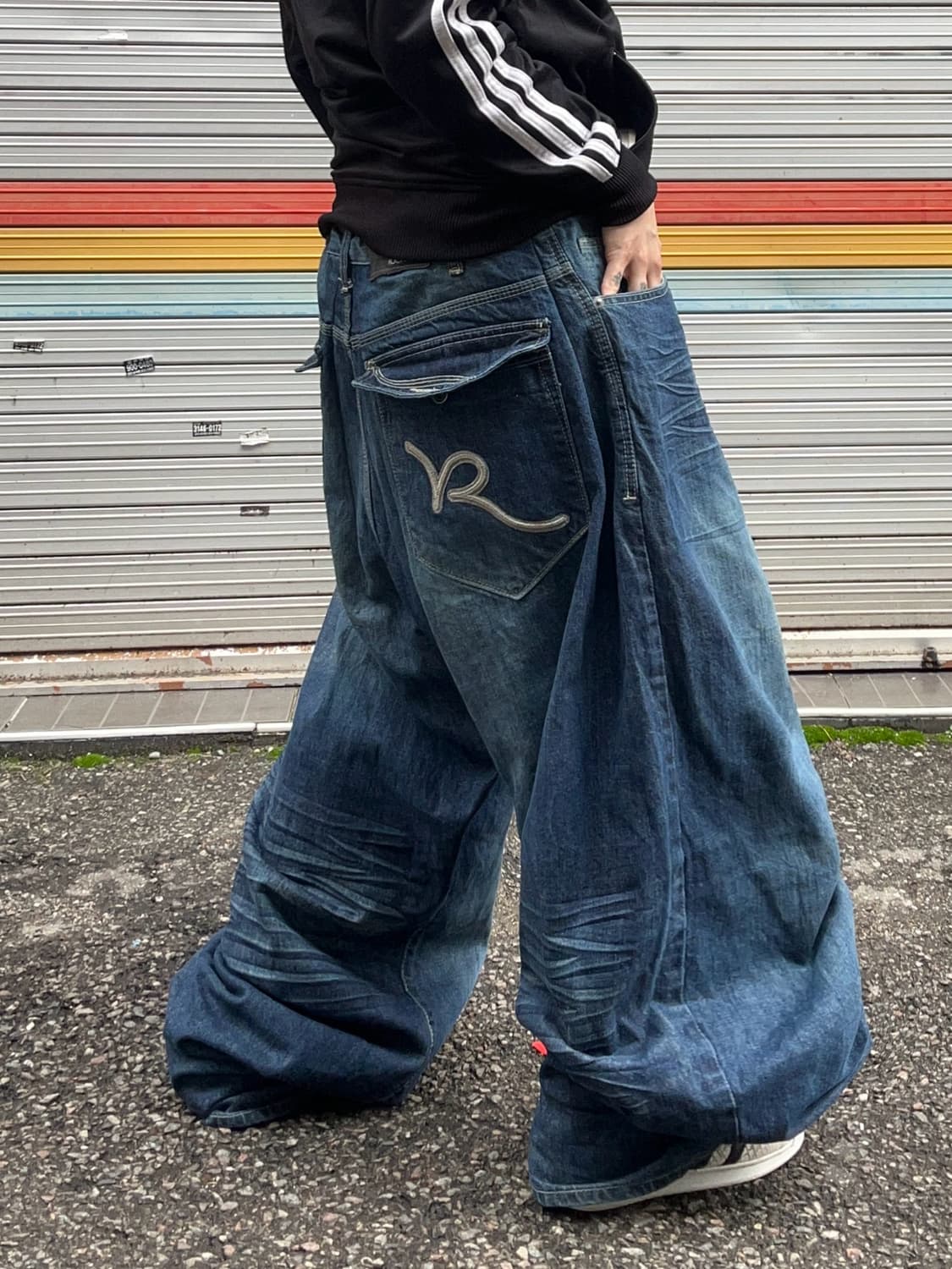  90s ROCA WEAR 백포켓 디테일 워싱 데님와이드 벌룬팬츠 상품이미지2
