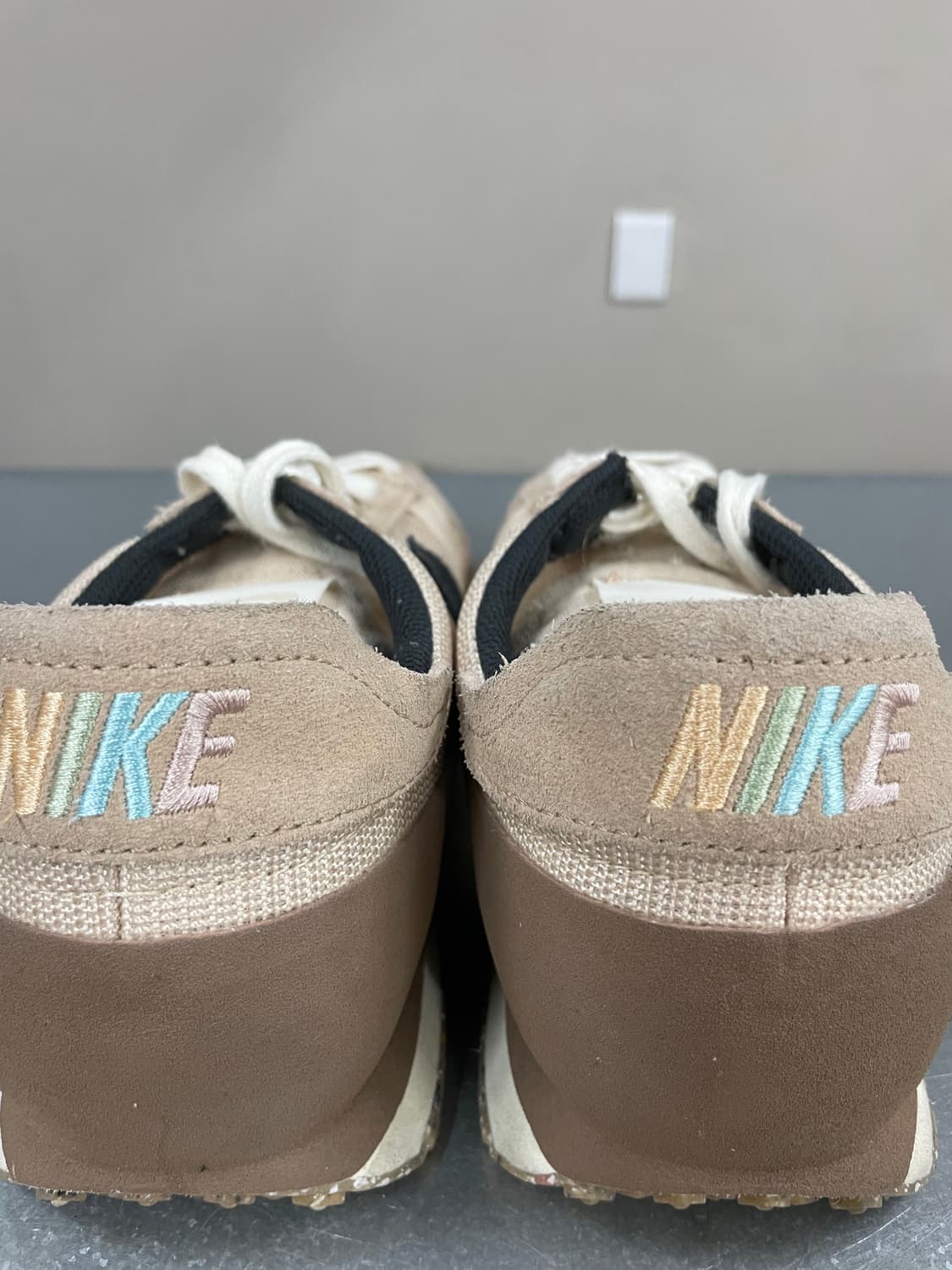 나이키 데이브레이크 타입 헴프 270 상품이미지9