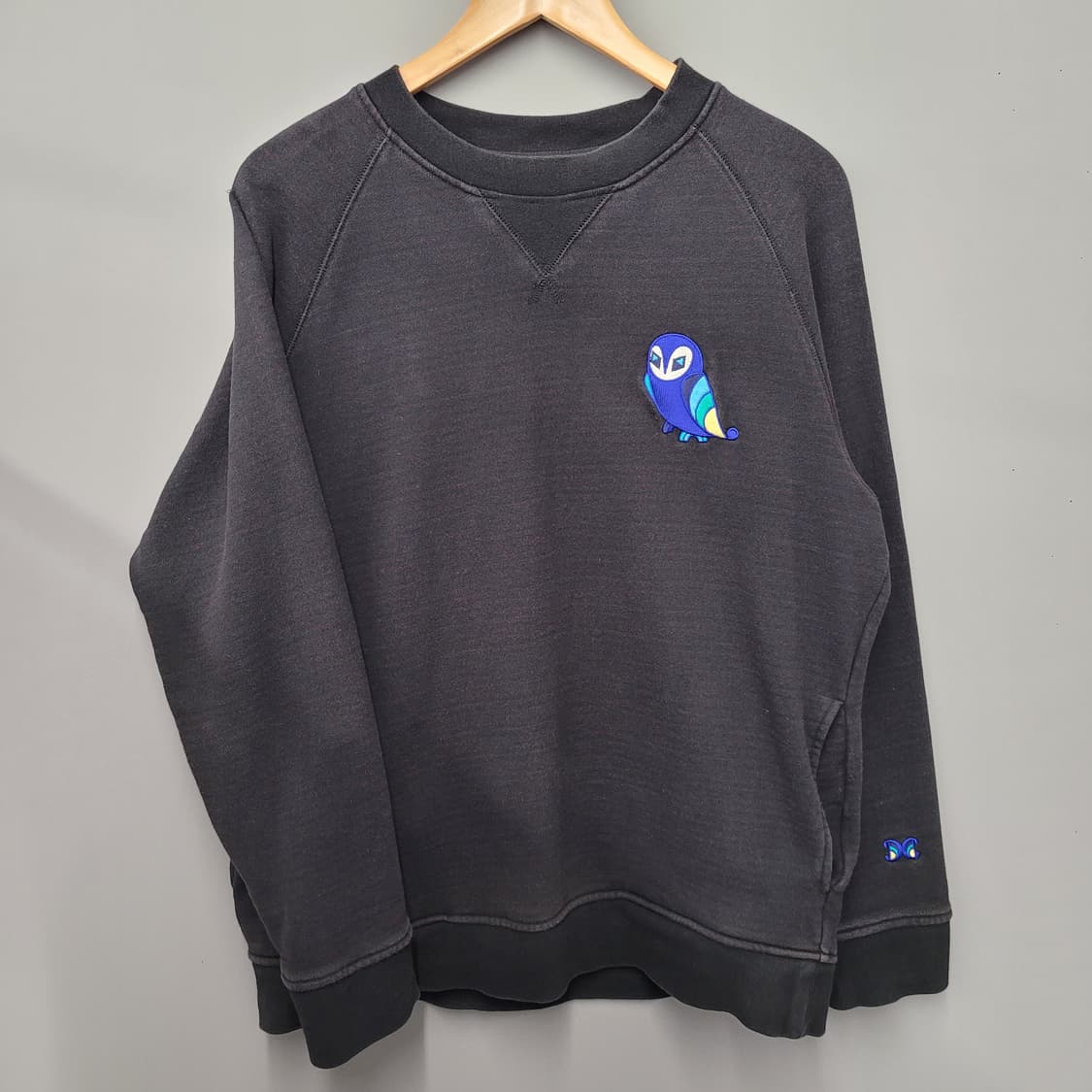 Lucky Chouette 럭키 슈에뜨 오울 자수 맨투맨  상품이미지1