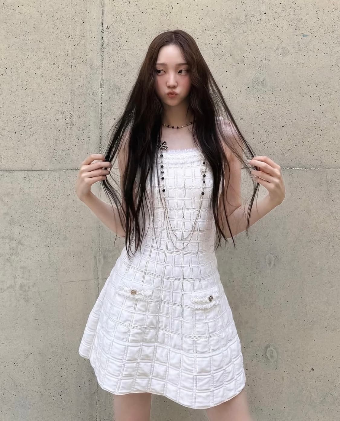25AW 샤넬 실크 퀼팅 원피스 상품이미지1