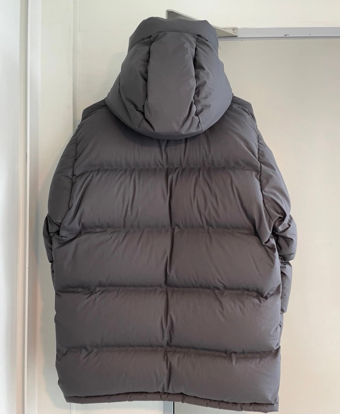 NORTH FACE 그레이 패딩 M사이즈 상품이미지4