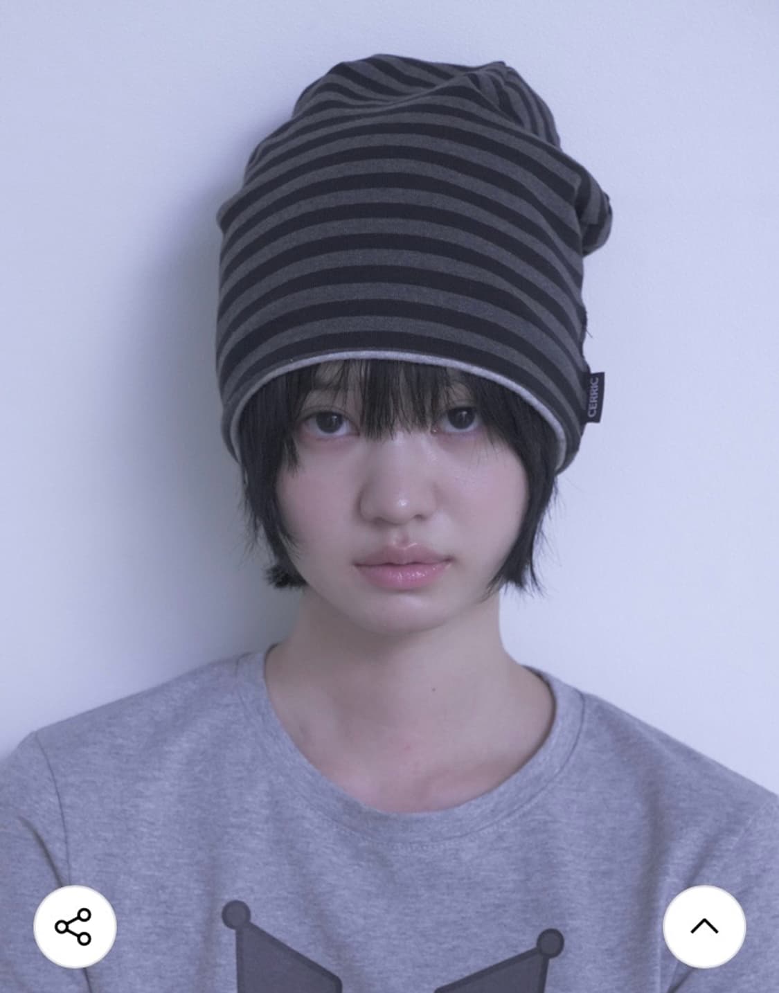 새상품) CERRIC 세릭 리버시블 비니 차콜 상품이미지1