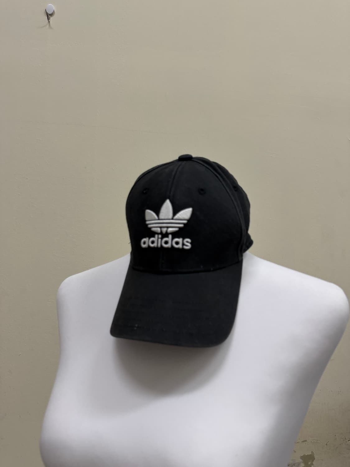 아디다스 빅로고 볼캡 상품이미지1