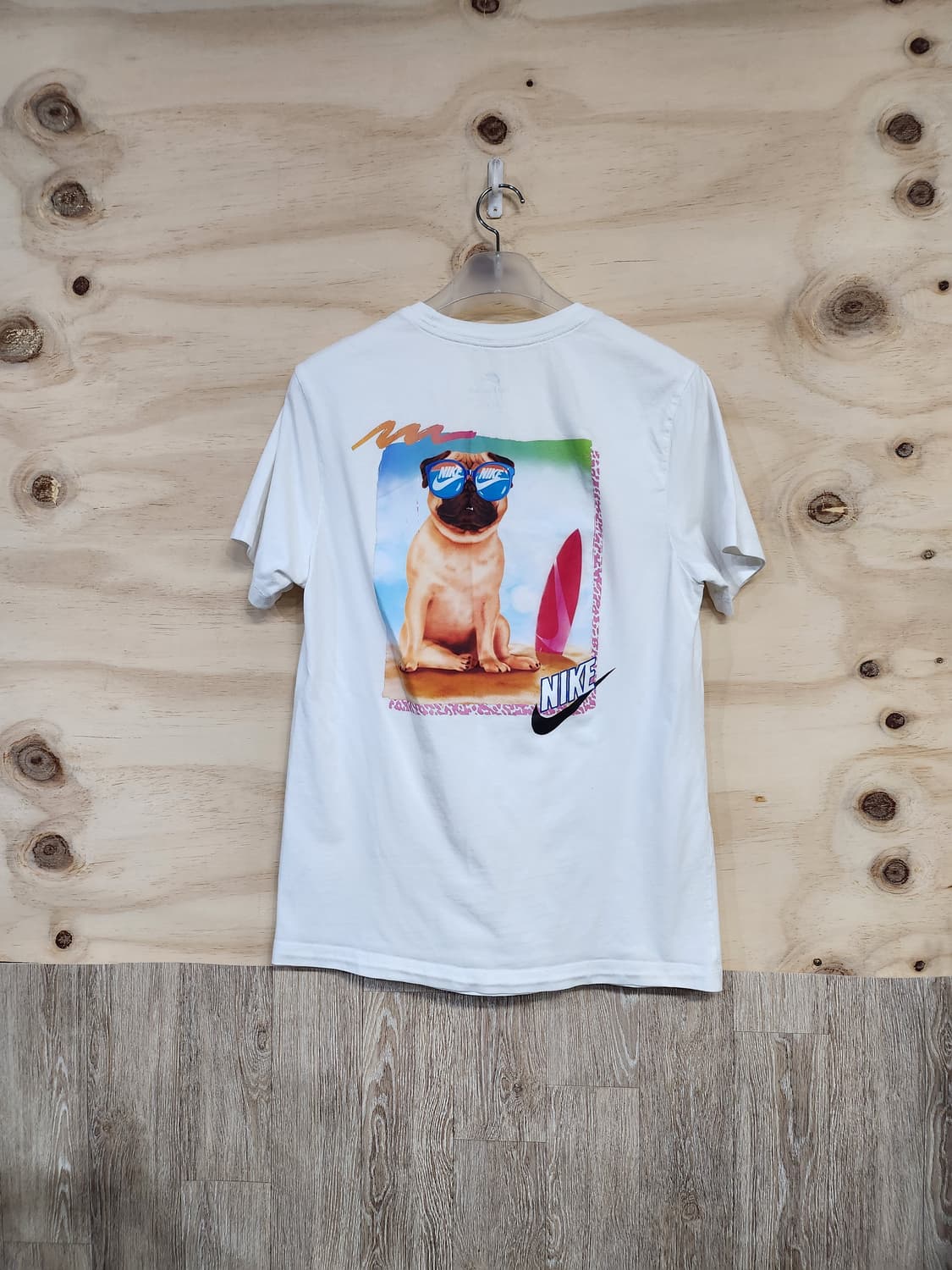 1083) 나이키 NIKE NSW 비치 퍼그 프린팅 반팔티 상품이미지4