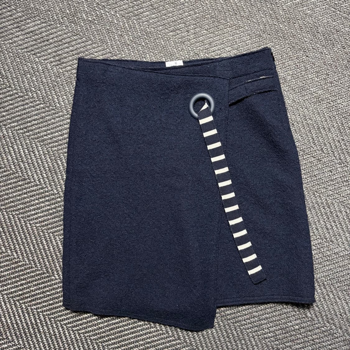 세인트제임스 네이비 미니스커트(36) 상품이미지1