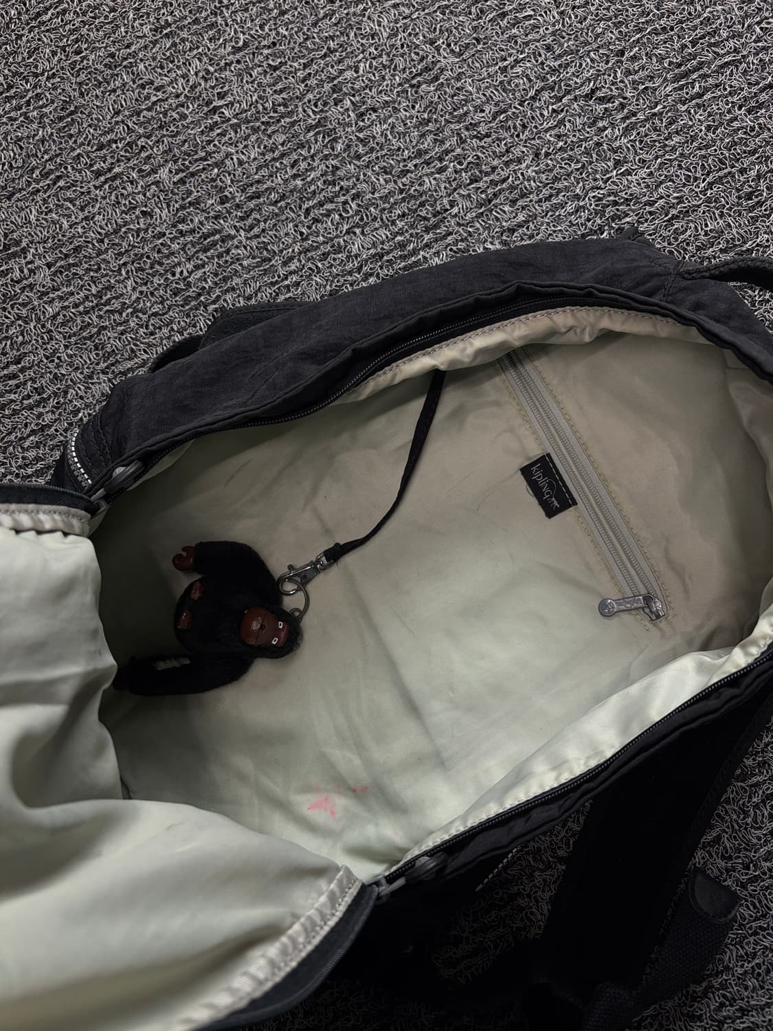 키플링 y2k 올드스쿨 고릴라 키링 백팩 블랙 1593 상품이미지5