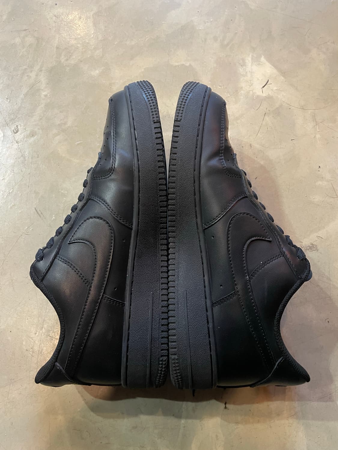 나이키 에어포스1 블랙 280 상품이미지3