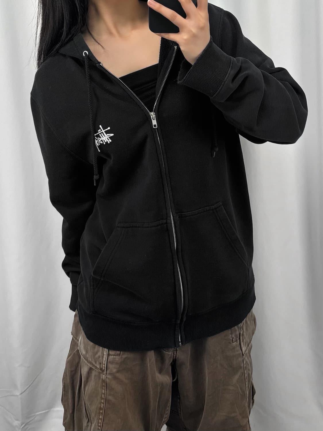 스투시 베이직 빅로고 후드집업 상품이미지3