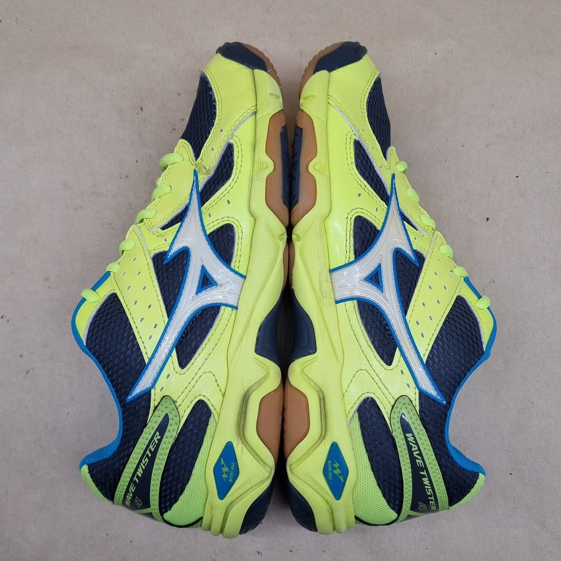 미즈노 웨이브 트위스터4  배드민턴화 255 상품이미지5
