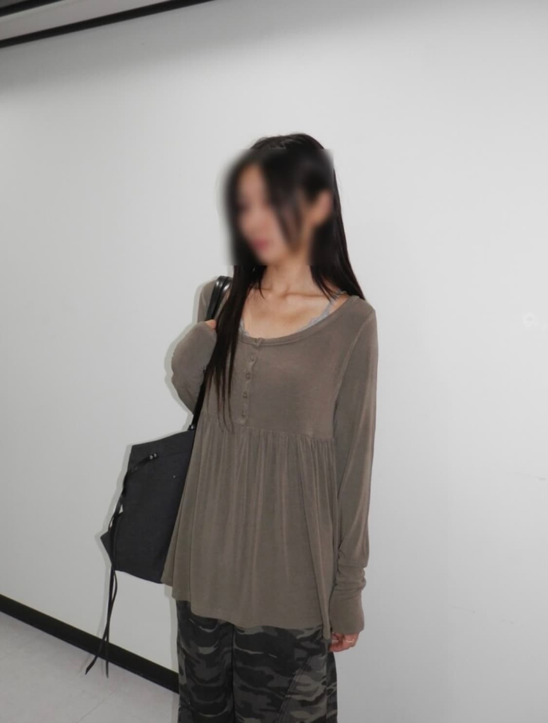 비삼샵 비센사이 버튼 발렛 슬리브 + 듄 후드 니트 상품이미지7