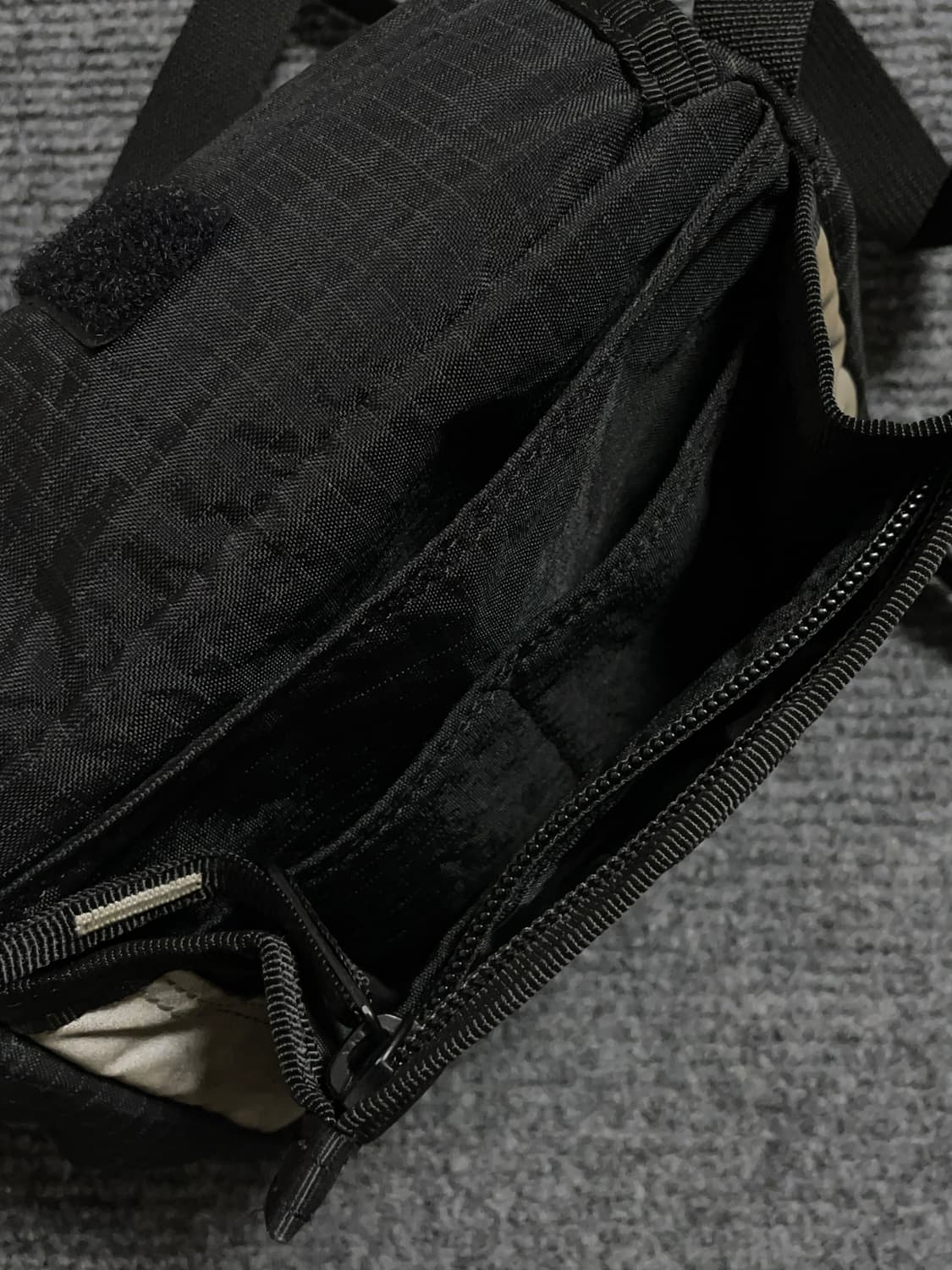 포터 나일론 립스탑 숄더백 상품이미지4