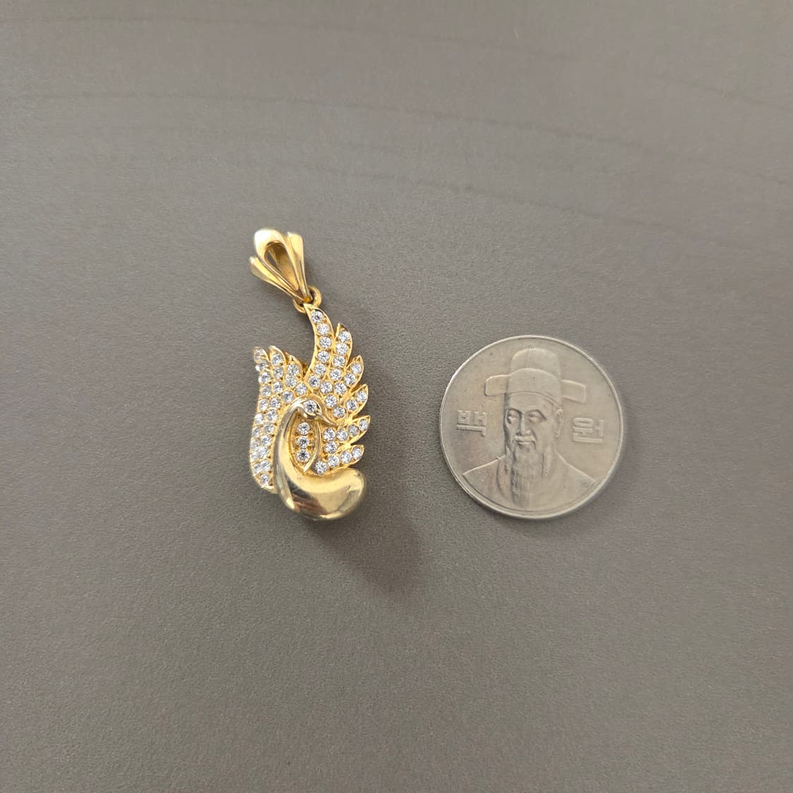 Cubic Swan vintage 펜던트 뱃지 핀 상품이미지3
