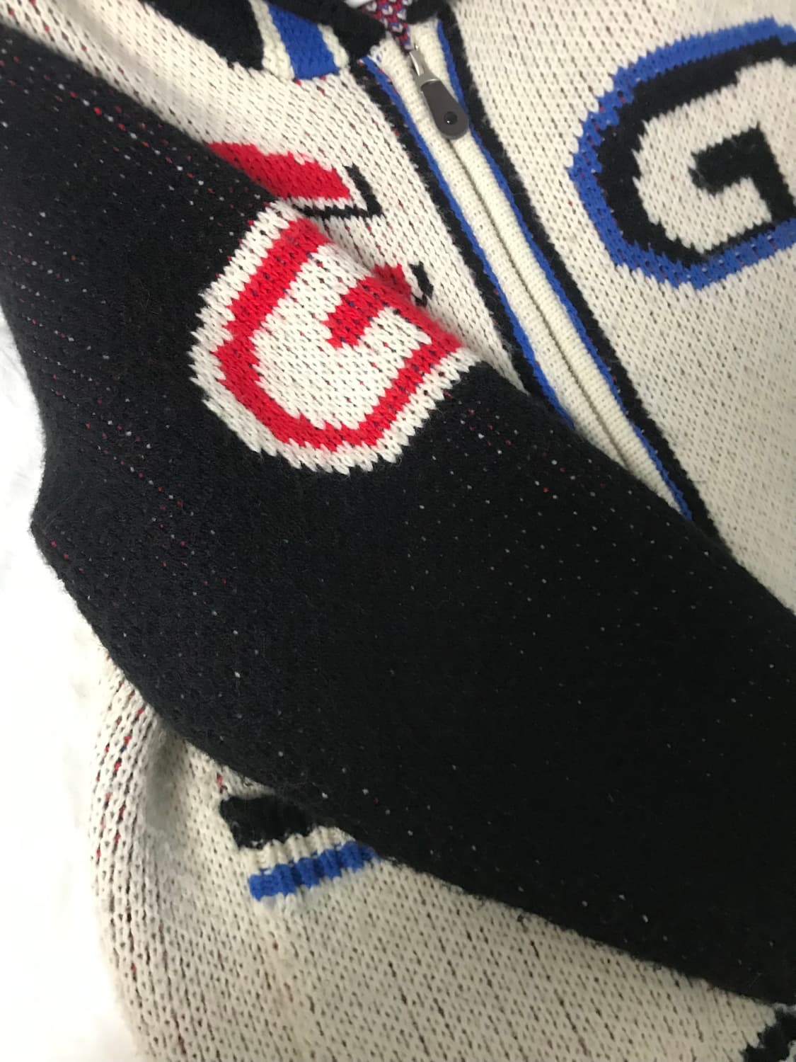 teket 테켓 코위찬 니트집업 상품이미지2