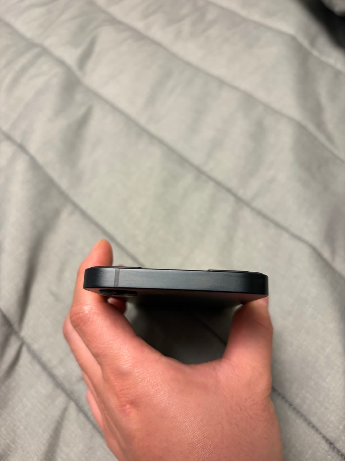 아이폰 16e 블랙 512g 상품이미지3