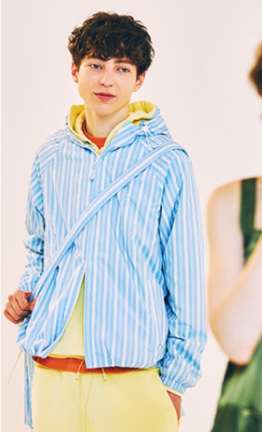 AVVISO 블루 스트라이프 바람막이 상품이미지3