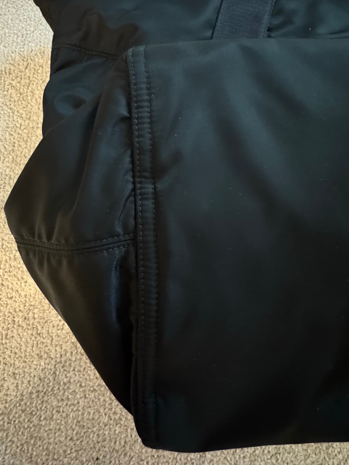 Prada Re-Nylon Leather Travel Bag 상품이미지8
