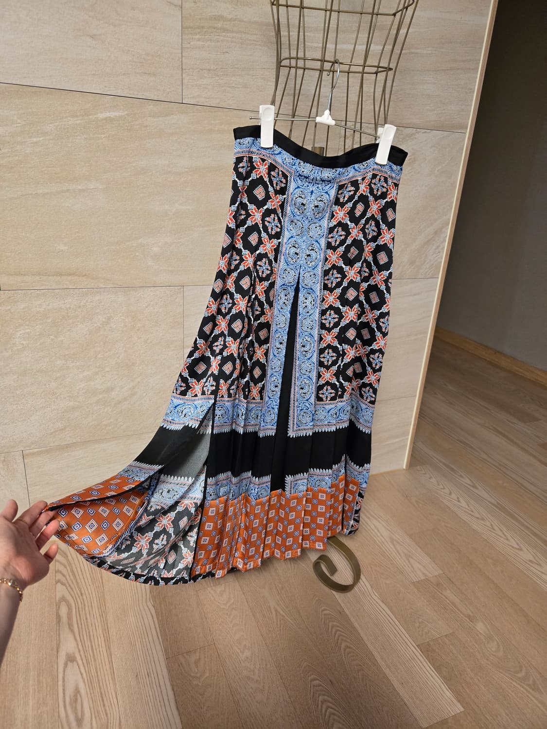 [1] sandro 산드로 플리츠 롱스커트 상품이미지3